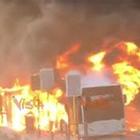 Bus Atac in fiamme in via Palmiro Togliatti