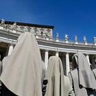 Suora licenziata dopo 34 anni fa causa al Vaticano: chiesti 200mila euro di risarcimento e riassunzione