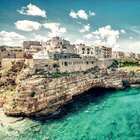 Estate 2021, quando e dove andare in vacanza: boom della Puglia, all'estero vince la Grecia