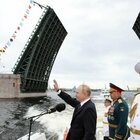San Pietroburgo, Putin: «Russia proteggerà confini marittimi con ogni mezzo»