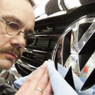 Volkswagen avverte i sindacati, “Servono tagli al personale”. Per ordini EV inferiori alle aspettative