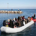 Lesbo, l'ultimo dramma dei migranti: bambino muore annegato durante lo sbarco