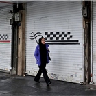 Iran, proteste, scioperi e serrate: chiudono i negozi E gli ayatollah reagiscono «Via con le esecuzioni»
