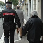 I carabinieri pronti ad aiutare gli anziani nelle prenotazioni