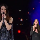 Laura Pausini sbarca su RaiPlay con il suo show nella versione LIS: «Sono felice»