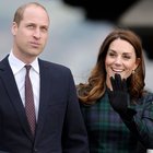 Kate Middleton ricicla il cappotto tartan del 2012 (e lancia una "frecciata" a Meghan Markle)
