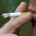 Stop al fumo all'aperto: scatta il divieto da martedì 21 marzo, ecco dove