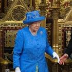 Regina Elisabetta: il segno preoccupante che mette in allarme i suoi aiutanti