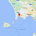 Terremoto a Napoli, forte scossa nei Campi Flegrei: gente in strada da Soccavo a Quarto