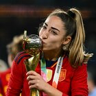Olga Carmona, morto il papà: la notizia dopo il gol della vittoria della Spagna ai Mondiali. «La mia stella dall'inizio della partita»