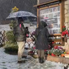 Rigopiano, 6 anni fa la valanga che uccise 29 persone: il maltempo e la neve non fermano la commemorazione con i parenti delle vittime