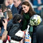 Kate Middleton con il cappotto scozzese a Dundee