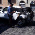 Roma, incendia tre auto nella notte. Era scappato da una casa di cura lanciandosi dal balcone