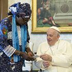Papa Francesco malato, salta il viaggio in Africa. 