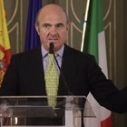 Il ministro spagnolo dell'Economia: «Barcellona da sola è senza futuro»
