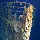 Titanic, crash negli abissi: il relitto urtato dal sottomarino dei turisti