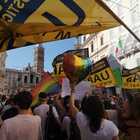 Roma Pride, folla in piazza e slogan pro Ddl Zan
