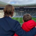 Francesco Totti e il figlio Cristian all'Olympiastadion di Berlino
