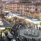 Roma, riapre la Festa della Befana a piazza Navona. Ad annunciarlo il presidente della commissione commercio Andrea Coia