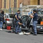 Roma, allarme bomba: ordigno sull'auto di un dirigente comunale. «Poteva esplodere»