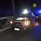 Due incidenti stradali con conducenti ubriachi, scattano denunce e ritiro della patente
