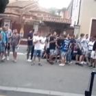 Nainggolan a Milano, l'attesa dei tifosi interisti fuori dall'hotel Melia Video