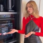 Chiara Ferragni mostra la cucina della casa nuova (con il forno con l'intelligenza artificiale) ma un dettaglio incuriosisce i fan: «Non ha pagato nulla?»