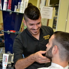 Parrucchieri e barbieri: «Pronti a ripartire in sicurezza, aperti anche il lunedì»