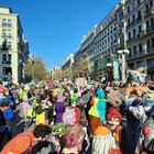 Seimila persone in piazza a Marsiglia per festeggiare il Carnevale