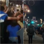 In Scozia i festeggiamenti per la vittoria dell'Italia: clacson e abbracci nelle piazze di Glasgow