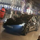 Tesla interrompe produzione a Berlino