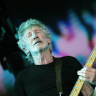 Roger Waters, l'urlo ribelle scuote il Circo Massimo: 45 mila fan