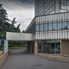 Milano, commando armato irrompe in hotel 4 stelle: via bancomat e contanti