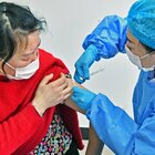 Vaccini, dubbi su quello cinese SinoVac: efficace fino al 91% in Turchia, solo al 50% in Brasile