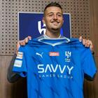 Milinkovic Savic ufficiale all'Al Hilal: ha firmato un triennale. L'addio alla Lazio: «Non vi dimenticherò mai»