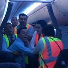 Messico, rissa ad alta quota: passeggero ubriaco costringe aereo ad atterraggio d'emergenza