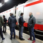 Lecce, Coronavirus: panico sul treno Roma-Lecce. Un viaggiatore era tornato dalla Cina: passeggeri trattenuti a bordo
