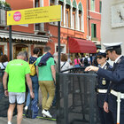 Venezia, dal primo giugno si paga e ci sono i tornelli di accesso: via libera del Consiglio comunale