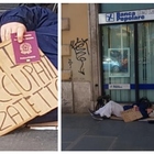 “Prima gli italiani” anche nell'elemosina: chiede la carità in centro a Roma esibendo il passaporto
