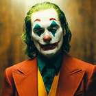 Joker, paura attentati in Italia: «Vietate maschere e armi giocattolo al cinema»