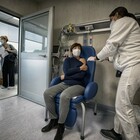 Richiamo vaccino Covid 19 per personale medico allo Spallanzani (foto Paolo Caprioli/Ag.Toiati)