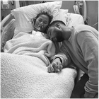 John Legend e Chrissy Teigen, il terzo figlio morto. Le foto strazianti sul web: «Scusaci Jack»