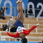 Simone Biles torna per la finale della trave