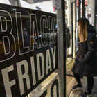 Black Friday, sconti tra il 20% e il 40% per i negozi di Torino e provincia