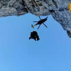 Teramo, giovane alpinista romano precipita per 10 metri: intervento dell'elicottero sulla parete rocciosa