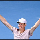 Tennis, Sinner batte Djokovic ed è in finale agli Australian Open