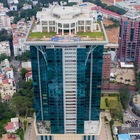 Miliardario costruisce villa in cima a un grattacielo