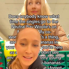 «Banane nel carrello della spesa, il segnale per dire che sei single»: il supermercato dove si va a caccia di fidanzati