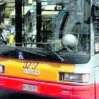 Roma, rapina giovane sul bus: i passeggeri lo fanno arrestare