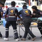 • Thailandia, raffica di attacchi nel resort: due morti e 40 feriti